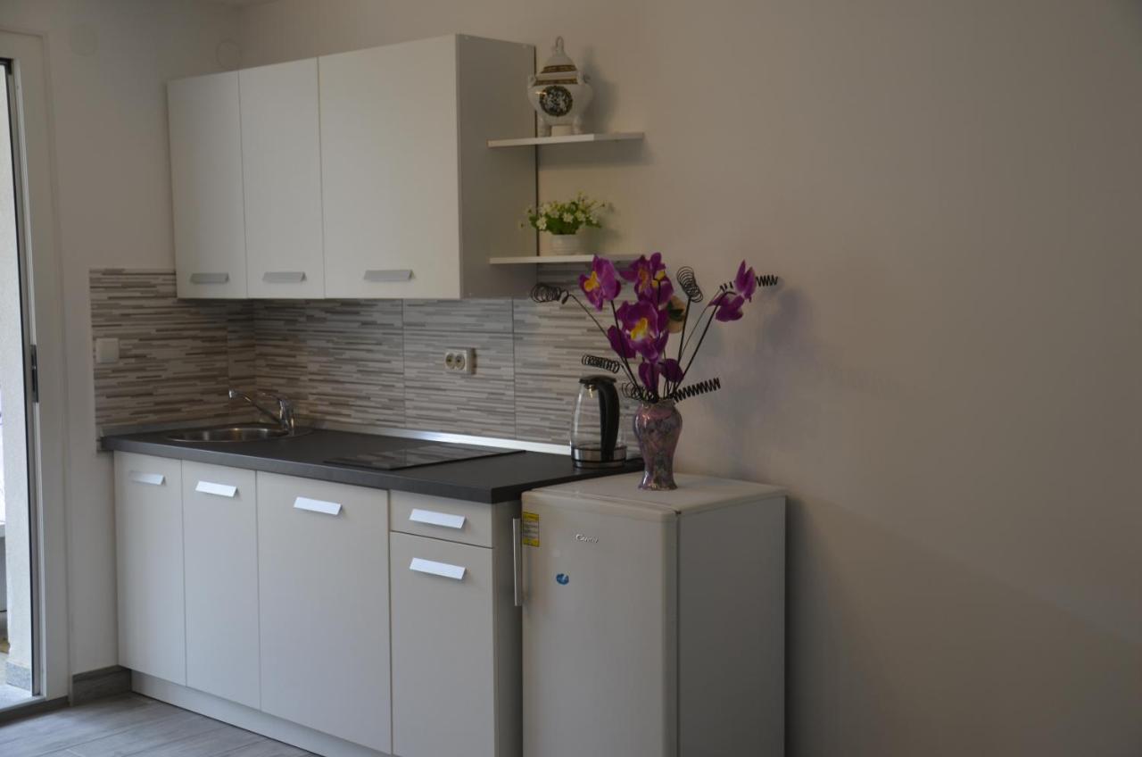 Apartments Lilly - Studio Рієка Екстер'єр фото