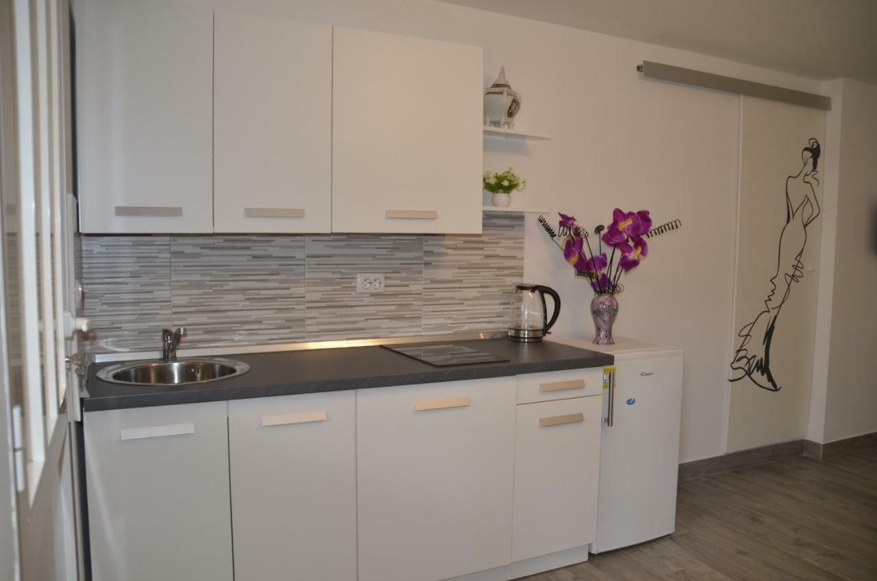 Apartments Lilly - Studio Рієка Екстер'єр фото